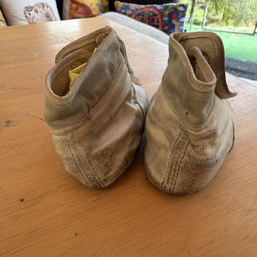 The Unbranded Brand Kids' Cream First-shoes-baby-shoes - Picture 5 of 7